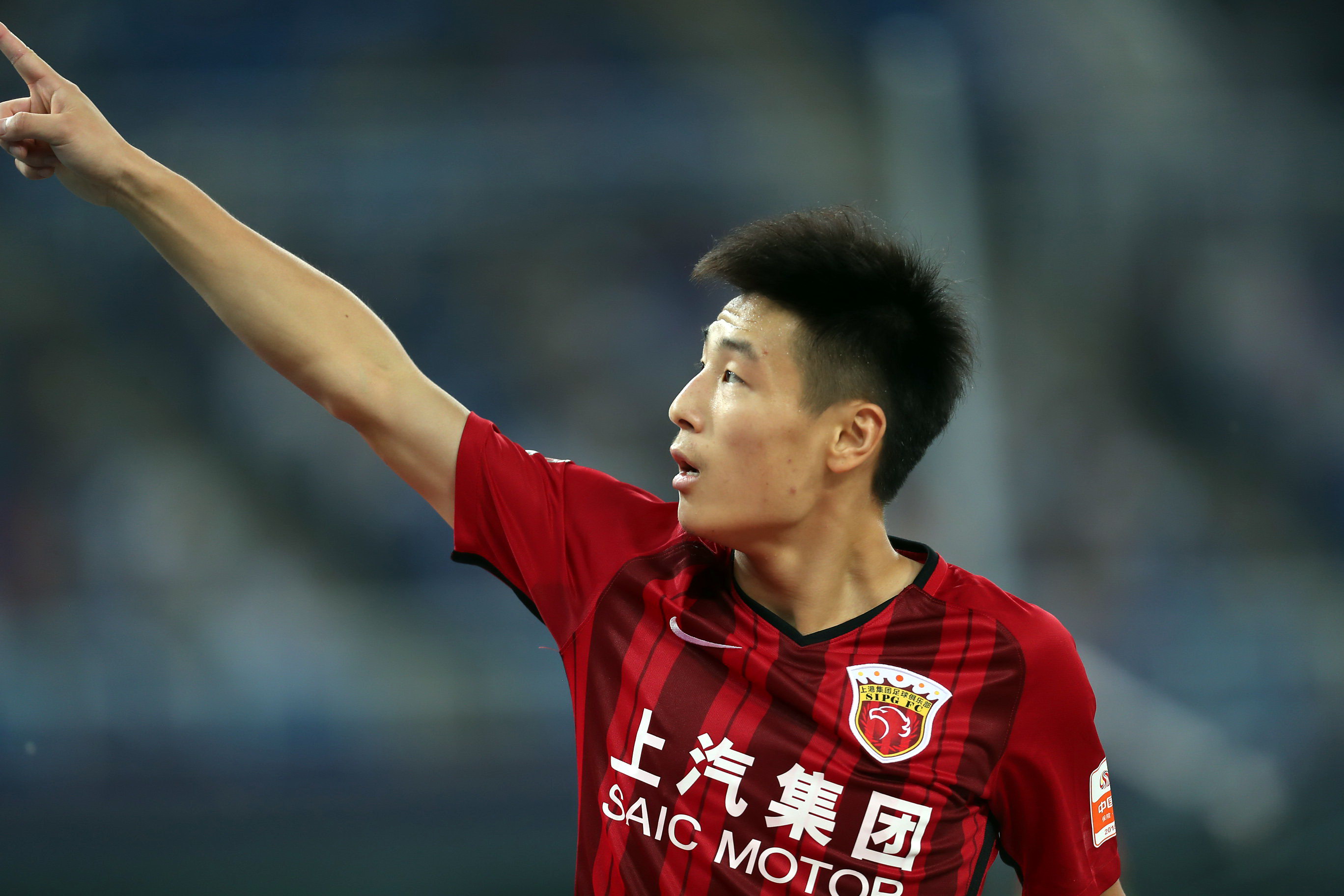 斗志昂扬：恒大坚守客场争胜心无旁骛