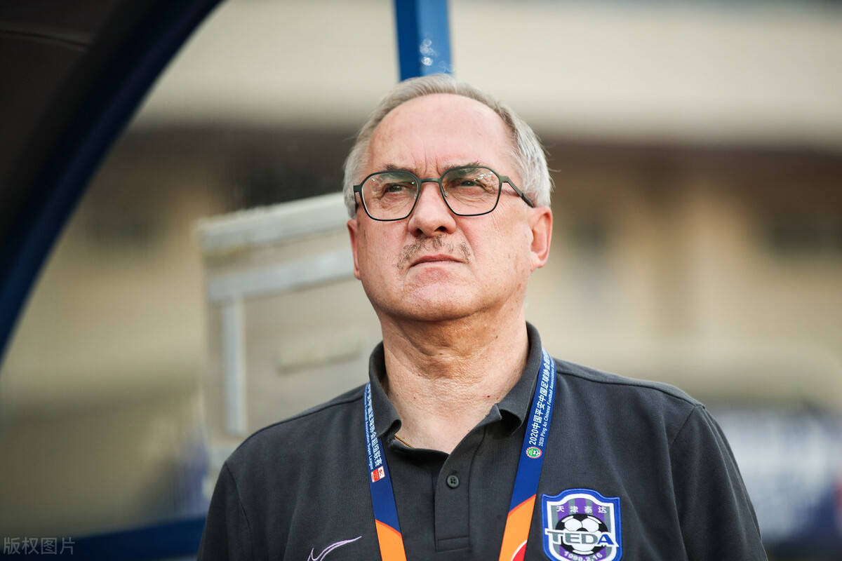 马洛卡经理人受赛前压力，如何救火球队