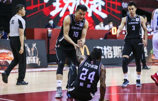 山东主场大胜天津，实现五连胜