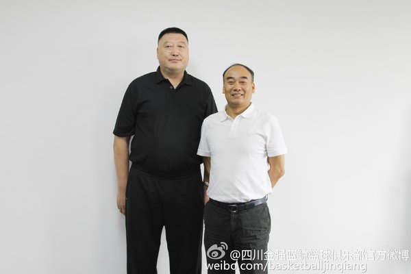 包含四川金强外援表现低迷,管理层考虑调整阵容的词条 包含四川金强外援表现低迷,管理层考虑调整阵容的词条