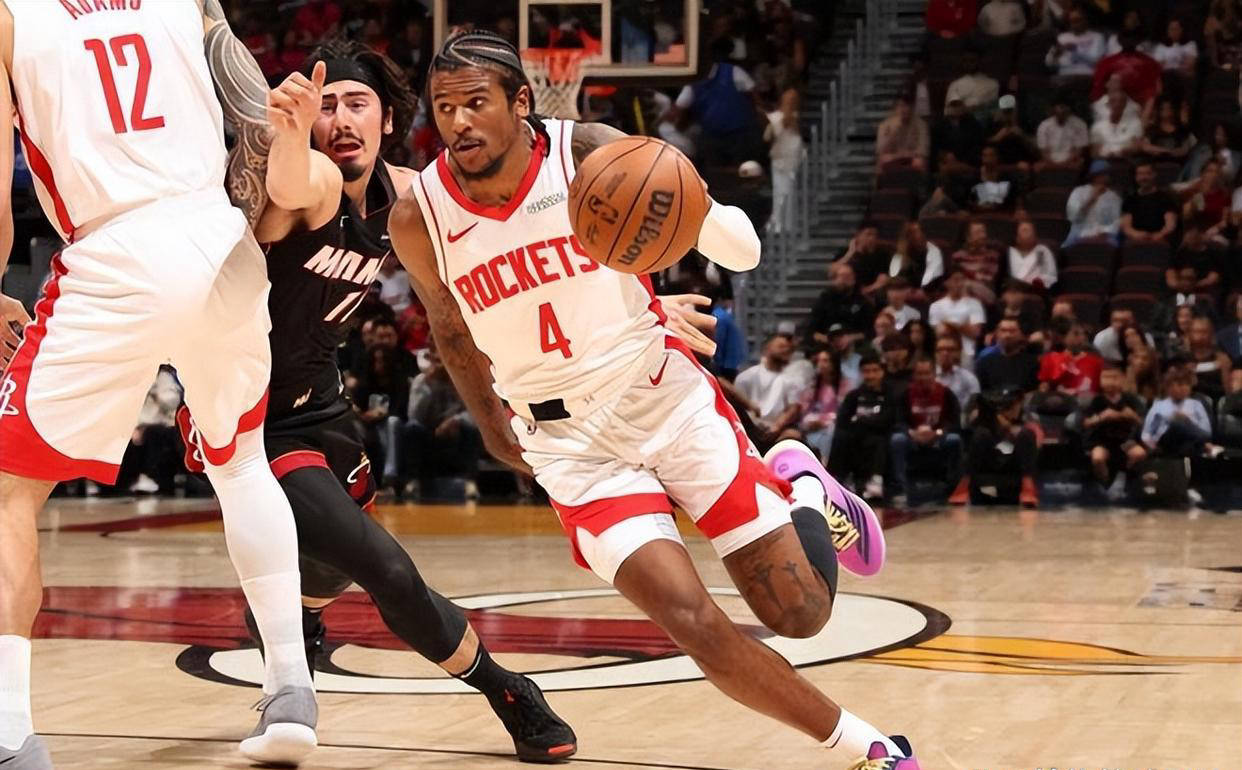 包含热火客场逆转火箭取得重要胜利的词条