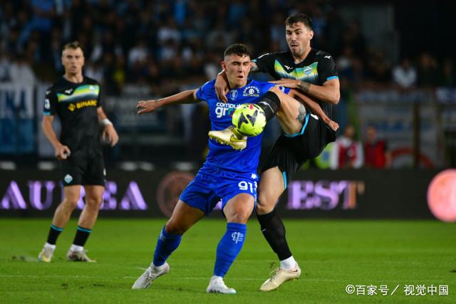 斯图加特球员集中训练,备战艰苦比赛赛程的简单介绍 斯图加特球员集中训练,备战艰苦比赛赛程的简单介绍