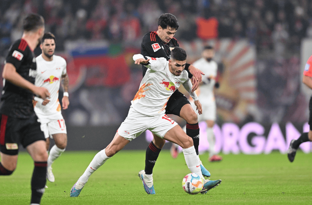 沃尔夫斯堡主场战胜莱比锡,积分榜上升的简单介绍 沃尔夫斯堡主场战胜莱比锡,积分榜上升的简单介绍