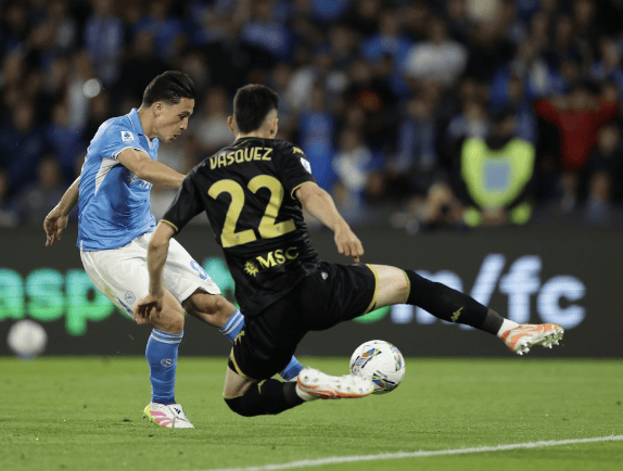 激战继续，意大利国米绝地反击夺魁的简单介绍